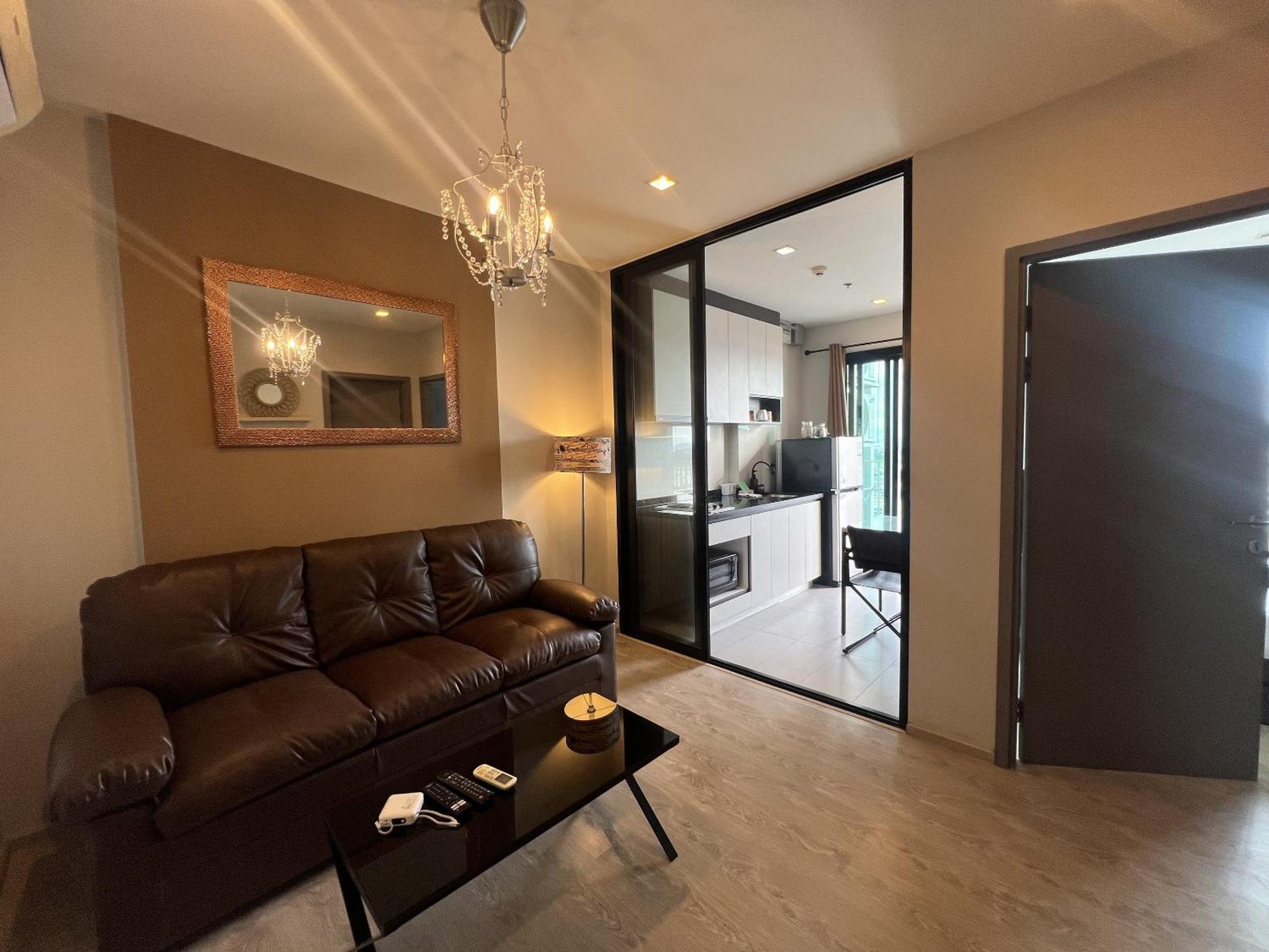 The Base Central Pattaya By Mickey Экстерьер фото